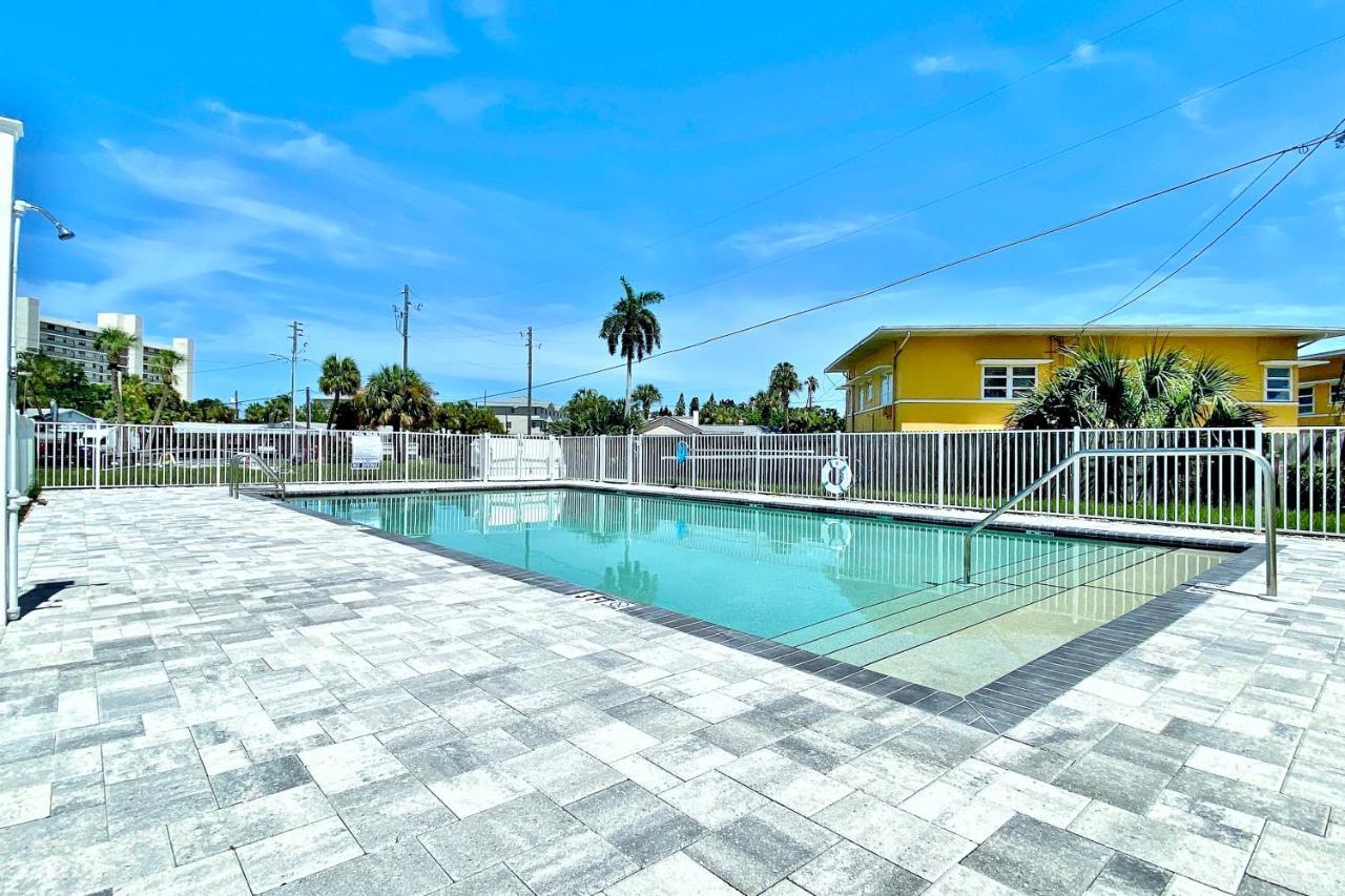 Madeira Del Mar 303 Apartment St. Pete Beach Exterior photo